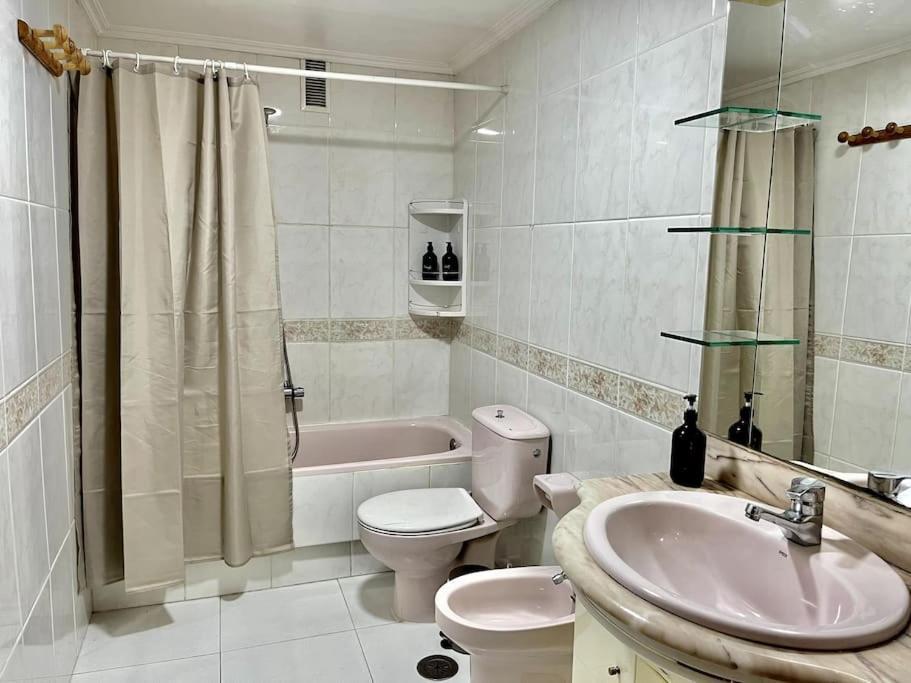 Agradable Apartamento Centrico En Cangas 外观 照片