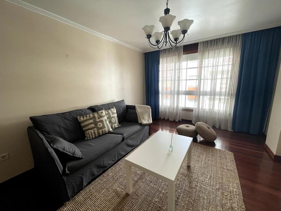 Agradable Apartamento Centrico En Cangas 外观 照片